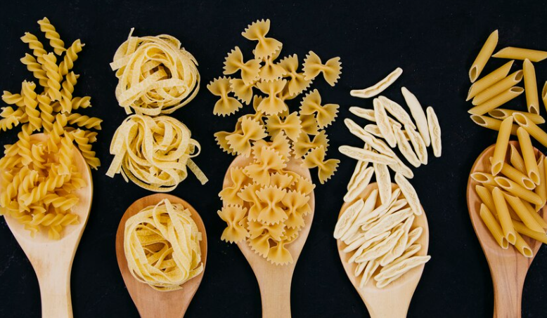 varias tipos de pastas